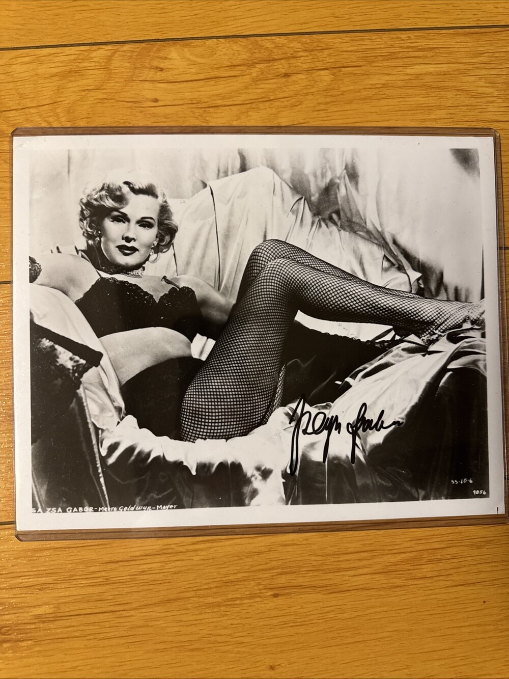 Zsa Zsa Gabor - Signed Vintage Celebrity Autograph Photo 8x 10 JSA COA